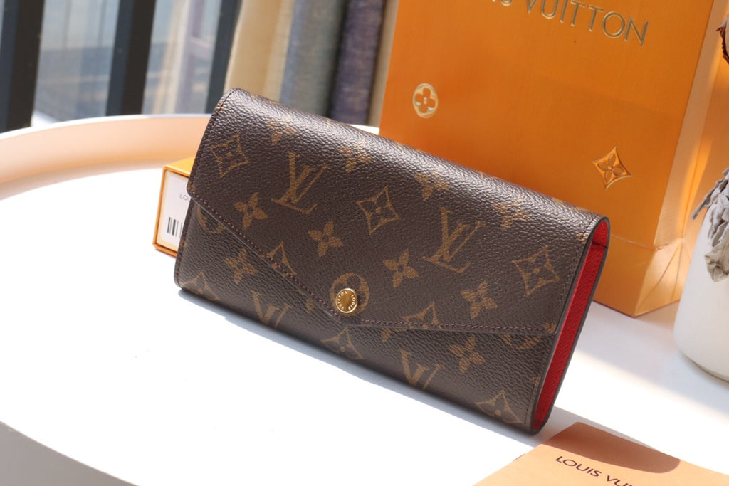 LV Logo Wallet