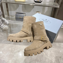 Load image into Gallery viewer, PD Suede Boots