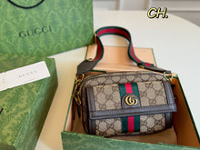 Load image into Gallery viewer, GG Ophidia Crossbody