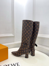Load image into Gallery viewer, Monogram Heel Boots