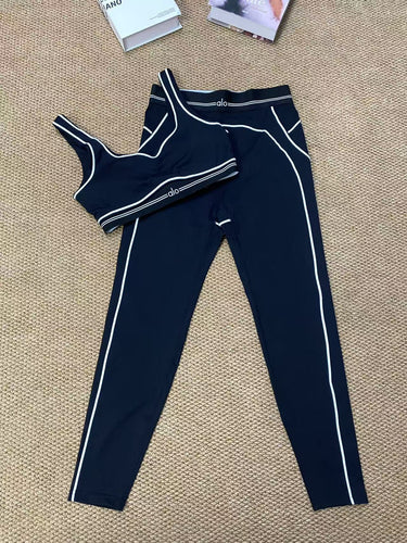 A Leggings Set