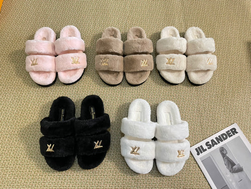 Louie Fur Slides