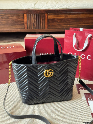 GG Logo Tote