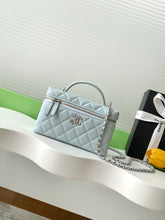 Load image into Gallery viewer, CC Crossbody Chain Purse