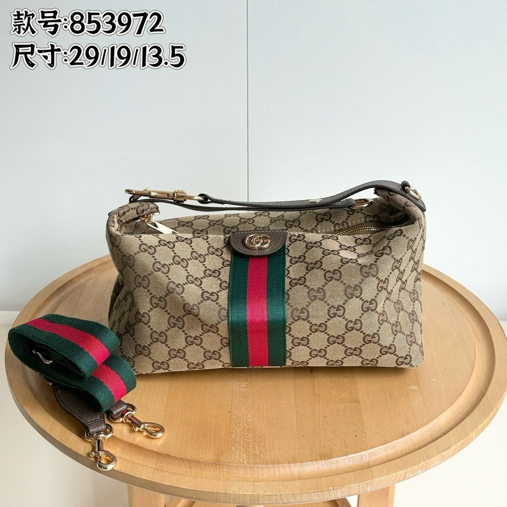 GG Slouch Purse