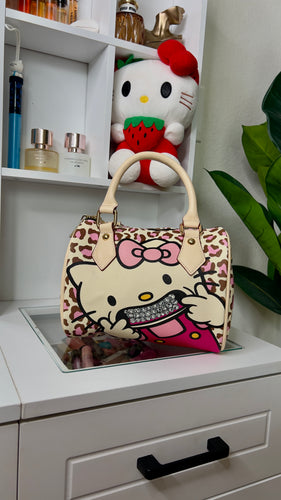 HK Grill Pillow Bag