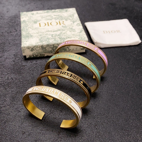 CD Bangle