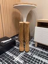 Load image into Gallery viewer, CC Suede Boots