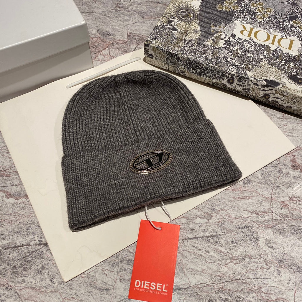 D Beanie