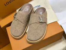 Load image into Gallery viewer, Suede Monogram Clogs