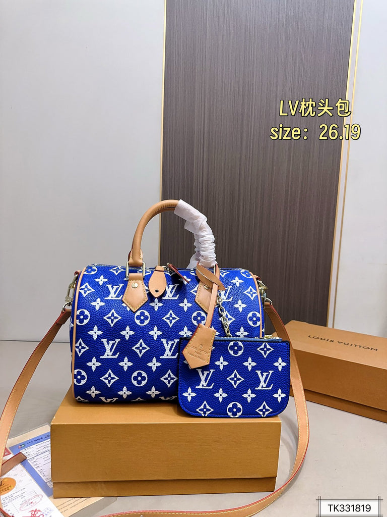 Monogram Speedy