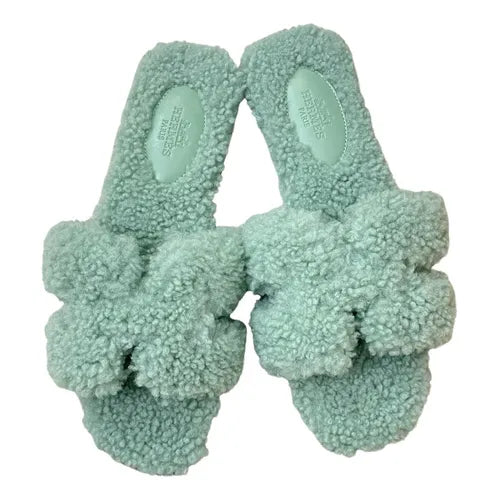 H Oran Teddy Sandal