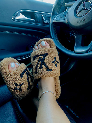 LV Fluff Mule