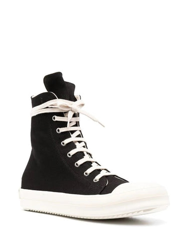 RO Lace Up Boot
